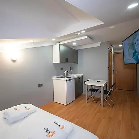 Lejlighedshotel Taxim Sunpera 4*