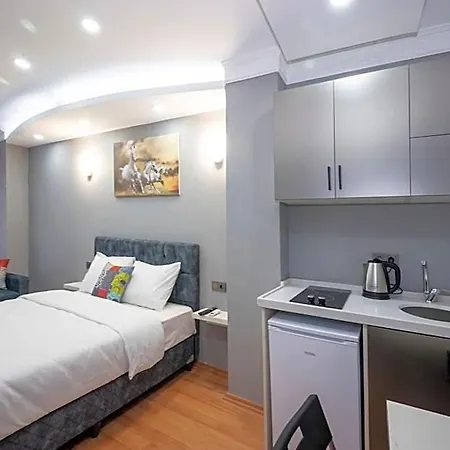Lejlighedshotel Taxim Sunpera 4*